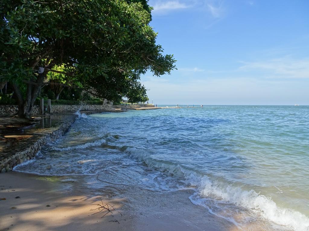 Wong Amat Pattaya Beach Resort エクステリア 写真