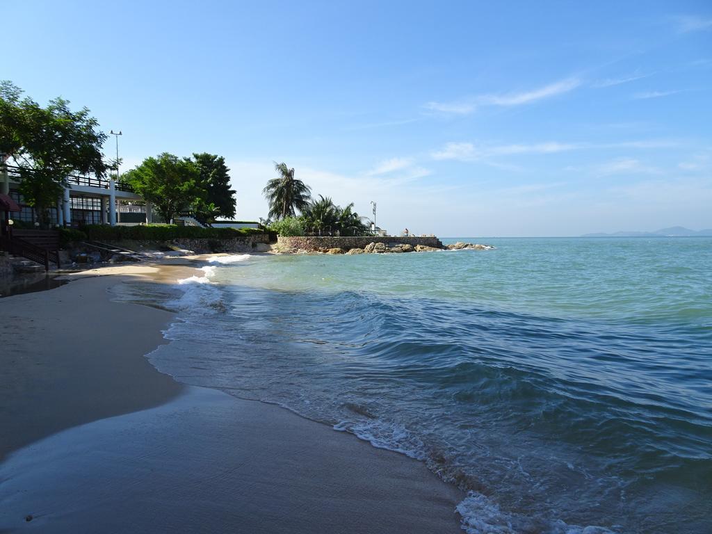 Wong Amat Pattaya Beach Resort エクステリア 写真